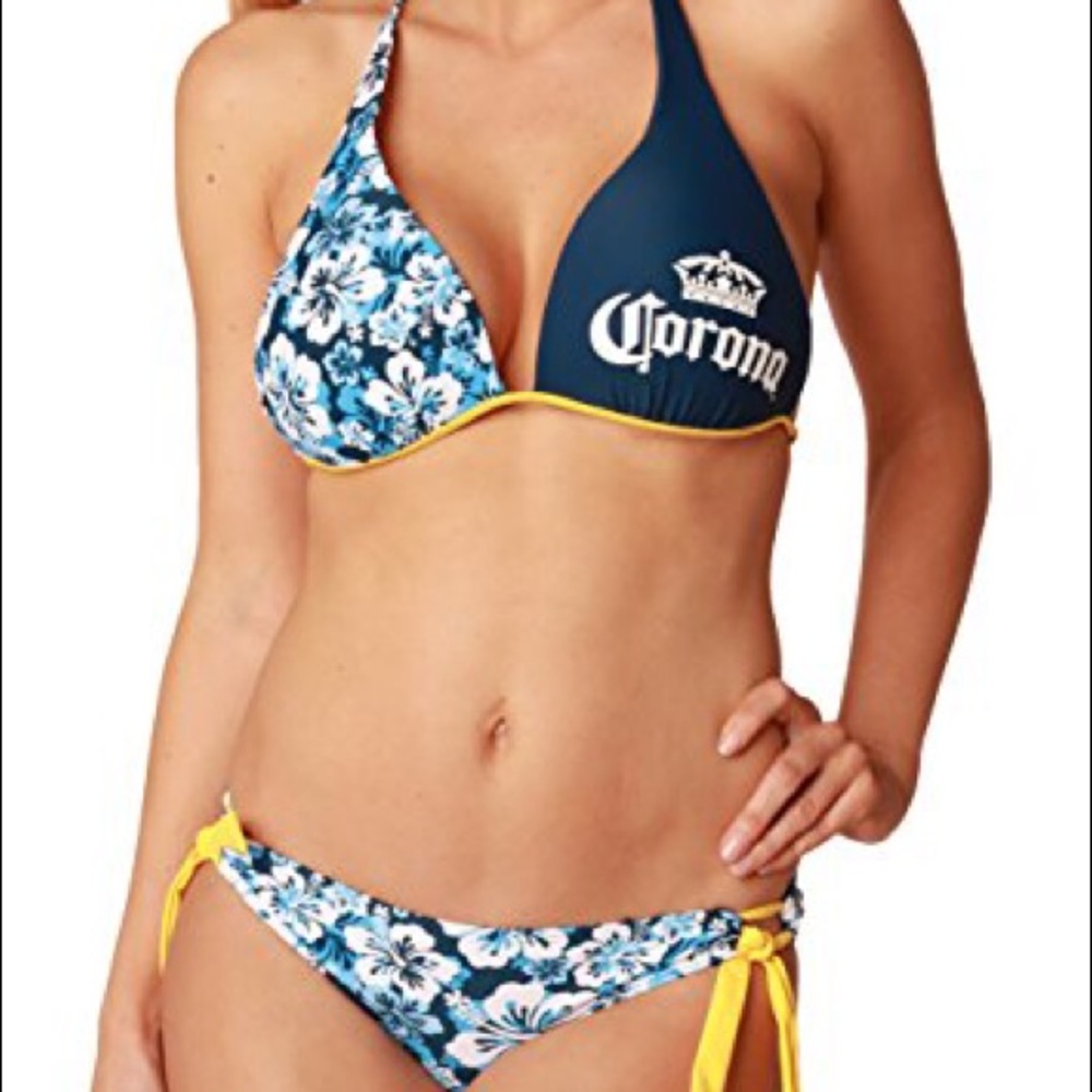 Corona 2 Piece Bikini 👙 Size Small
